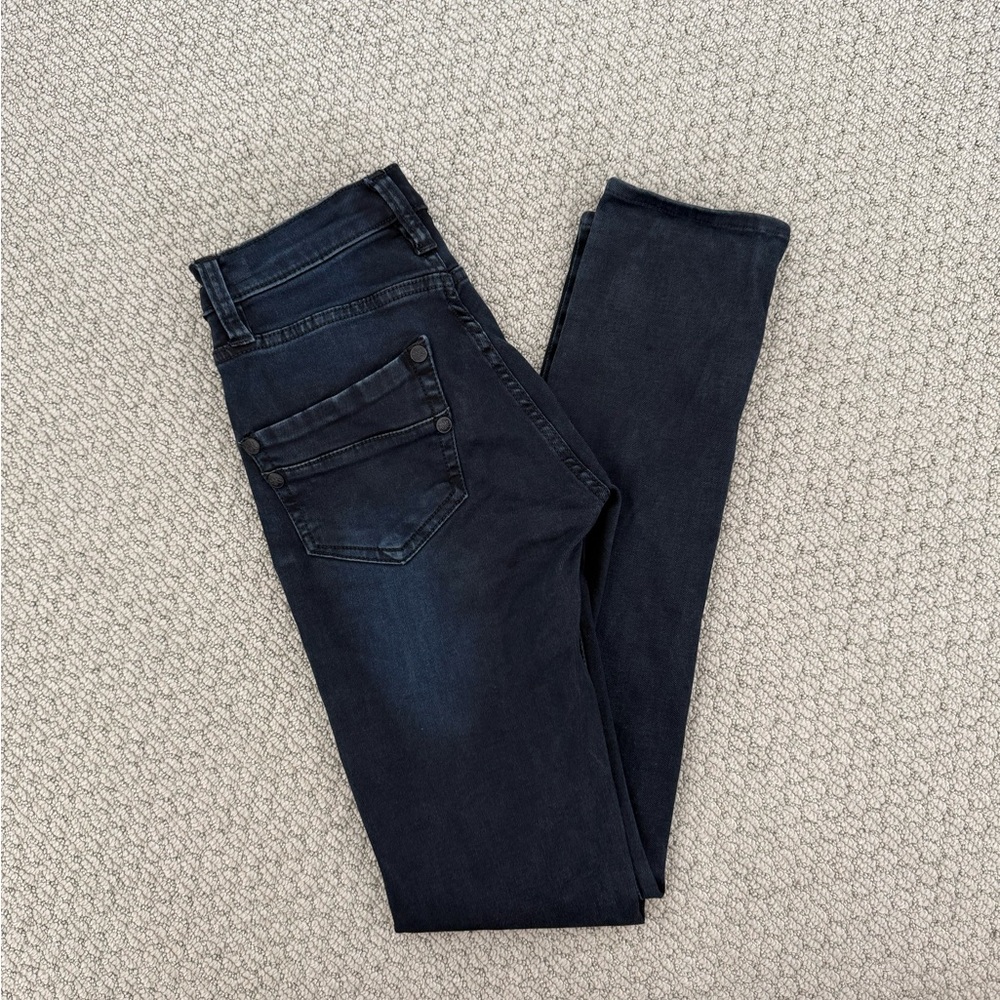 Rock & Republic Women's Skinny Jeans